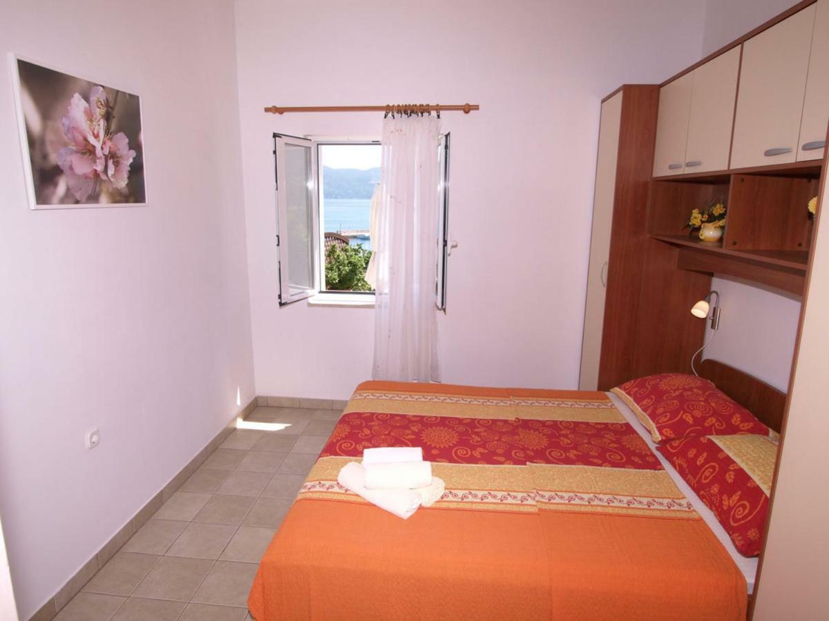 Apartments Skorin Lumbarda Exterior photo